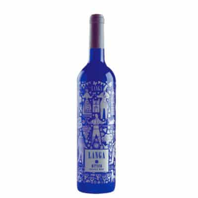 Langa Mitico Chardonnay – Spanish organic Chardonnay wine in a unique blue bottle, perfect for parties, birthdays, and gifts – buy at Goldenacre Wines.